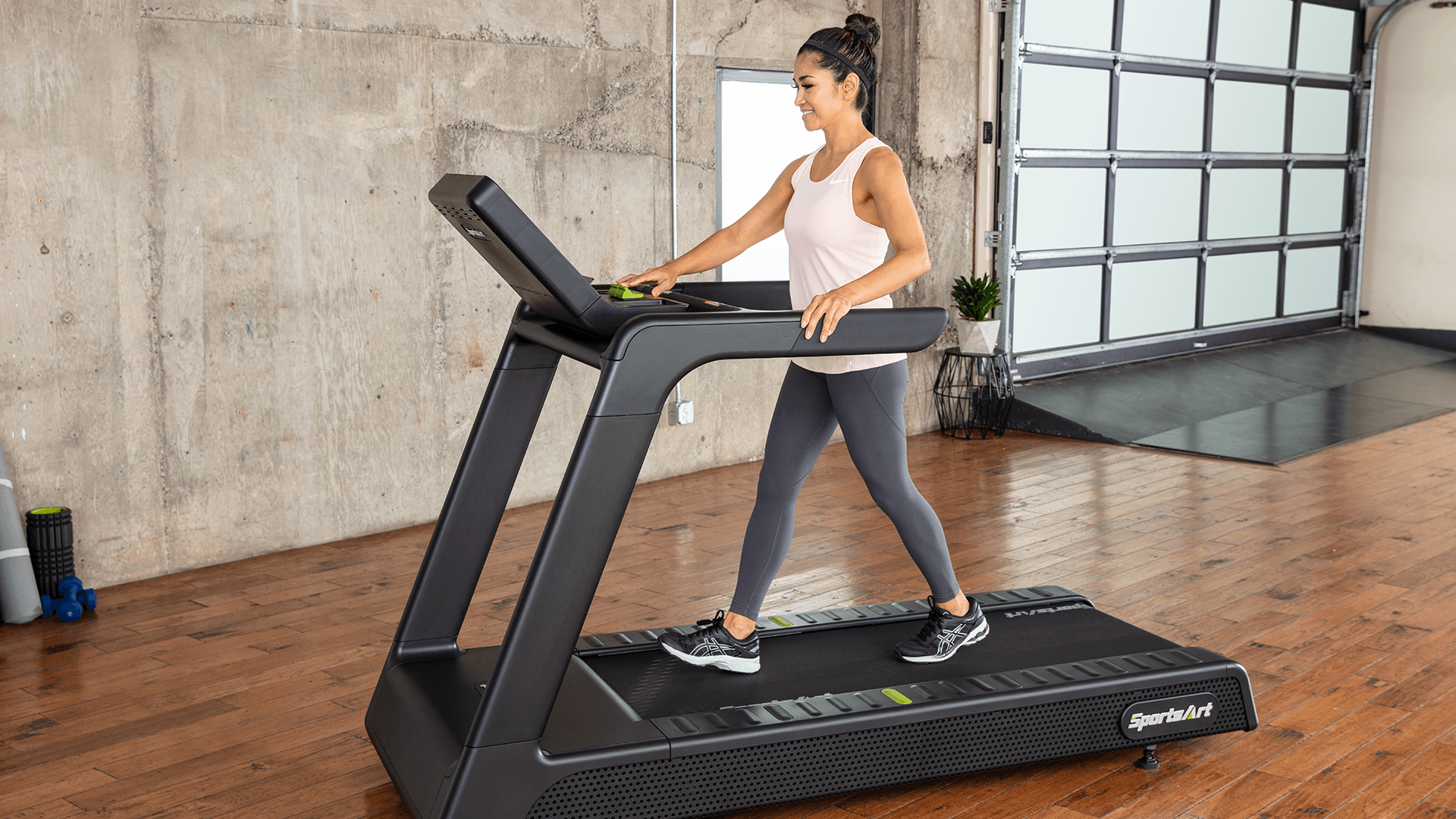 SportsArt T673L Treadmill