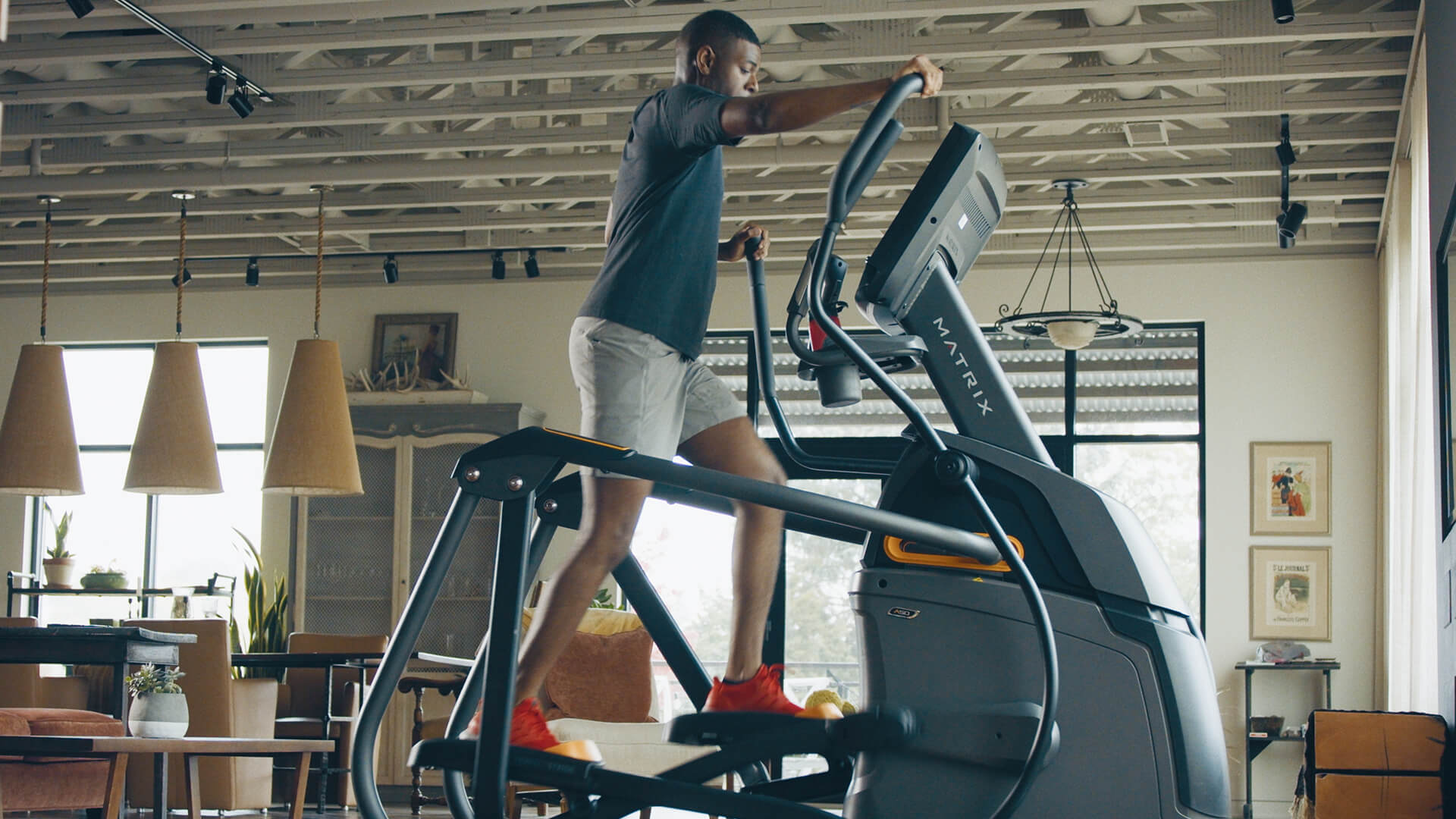 30 treadmills to discount 36 elliptical machines