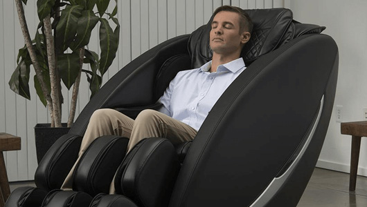 Man relaxing in Ji Massage Chair